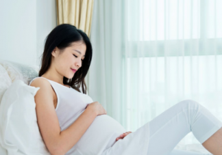 坐月子的妈妈多久能洗头 产后坐月子有注意些什么