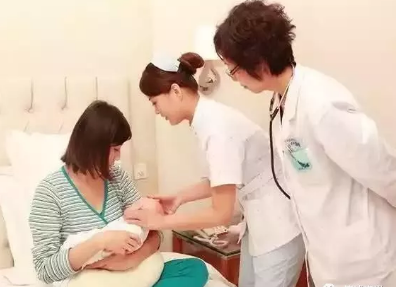 剖腹产应该怎么样坐月子 剖腹产坐月子要注意什么
